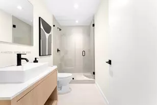 2501 SW 27th St, Miami, FL 33133 - Photo 21