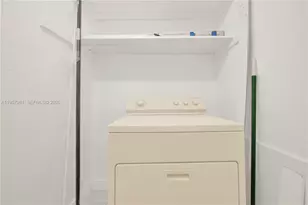 51 NE 56th Ct, Oakland Park, FL 33334 - Photo 43