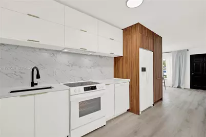 51 NE 56th Ct, Oakland Park, FL 33334 - Photo 21