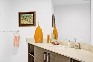 20201 E Country Club Dr, Aventura, FL 33180 - Photo 29