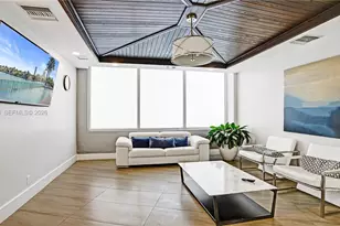 20201 E Country Club Dr, Aventura, FL 33180 - Photo 93