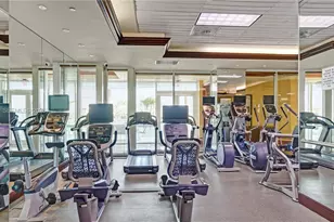 20201 E Country Club Dr, Aventura, FL 33180 - Photo 55