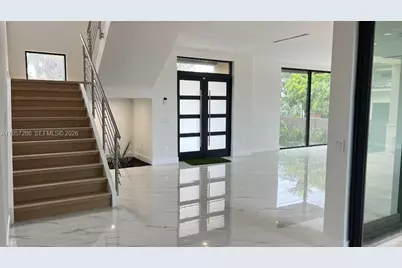 1700 NE 18th St, Fort Lauderdale, FL 33305 - Photo 9