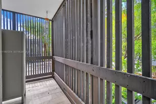 3265 Virginia St, Miami, FL 33133 - Photo 11