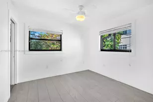 3265 Virginia St, Miami, FL 33133 - Photo 15