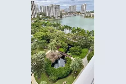 2801 NE 183rd St #1208W, Aventura, FL 33160 - Photo 21