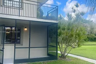 403 Lakeview Dr, Weston, FL 33326 - Photo 3