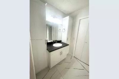 403 Lakeview Dr #106, Weston, FL 33326 - Photo 21