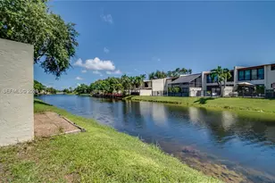 10462 SW 78th St, Miami, FL 33173 - Photo 19