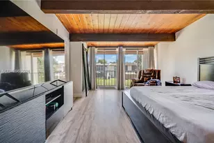 10462 SW 78th St, Miami, FL 33173 - Photo 17