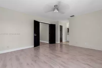 6768 Canary Palm Cir, Boca Raton, FL 33433 - Photo 27
