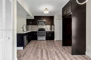 6768 Canary Palm Cir, Boca Raton, FL 33433 - Photo 5