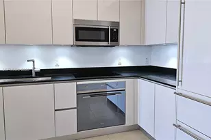 1010 Brickell Ave, Miami, FL 33131 - Photo 33