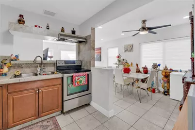 905 Atlantic Ave, Opa-Locka, FL 33054 - Photo 7