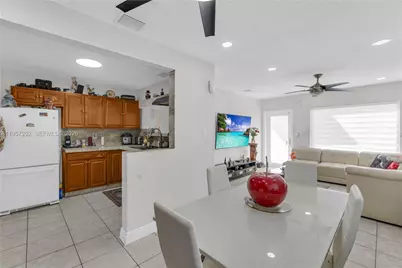 905 Atlantic Ave, Opa-Locka, FL 33054 - Photo 11