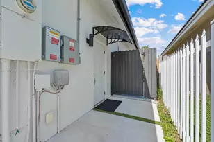 14200 SW 160th Ct, Miami, FL 33196 - Photo 37