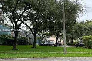 1808 Runners Way, North Lauderdale, FL 33068 - Photo 11