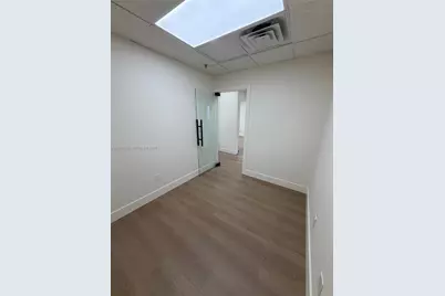 770 Ponce De Leon Blvd #303, Coral Gables, FL 33134 - Photo 7