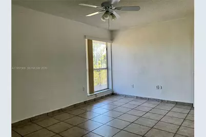 1910 W 56th St #3302, Hialeah, FL 33012 - Photo 11