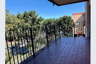 1910 W 56th St #3302, Hialeah, FL 33012 - Photo 5