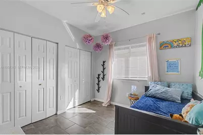 3367 NE 3rd Dr, Homestead, FL 33033 - Photo 15