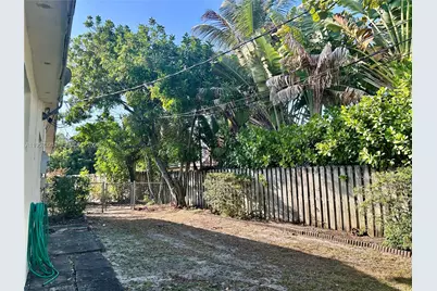 1435 NE 22nd St #2, Wilton Manors, FL 33305 - Photo 19