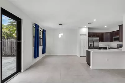 4268 SW 166th Ct, Miami, FL 33185 - Photo 9