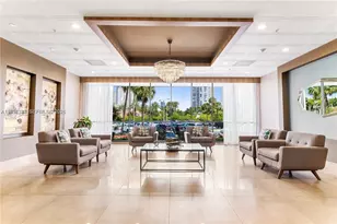 3701 N Country Club Dr, Aventura, FL 33180 - Photo 11