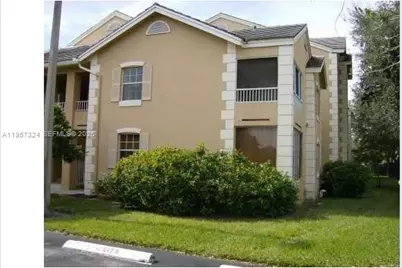 2890 N Oakland Forest Dr #111, Oakland Park, FL 33309 - Photo 3