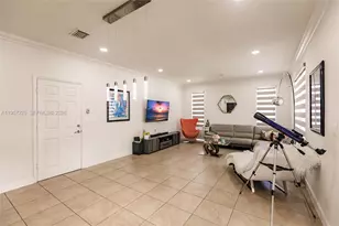 17063 SW 91st St, Miami, FL 33196 - Photo 21