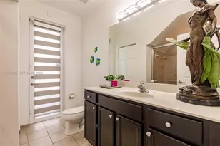 17063 SW 91st St, Miami, FL 33196 - Photo 7