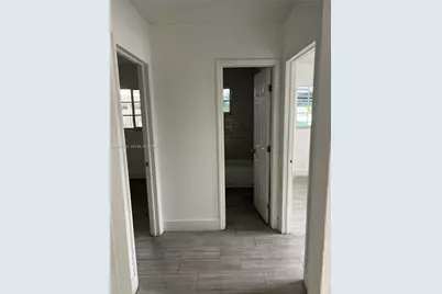 2535 NW 9th St #2537, Miami, FL 33125 - Photo 5