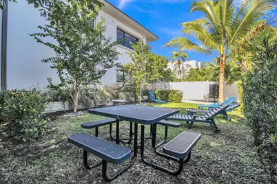 944 Jefferson Ave #7, Miami Beach, FL 33139 - Photo 19