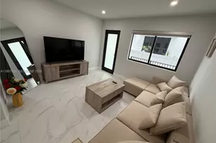 944 Jefferson Ave, Miami Beach, FL 33139 - Photo 3