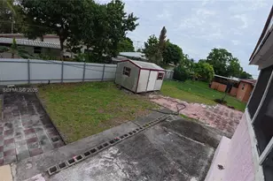 14931 NE 7th Ct, Miami, FL 33161 - Photo 11