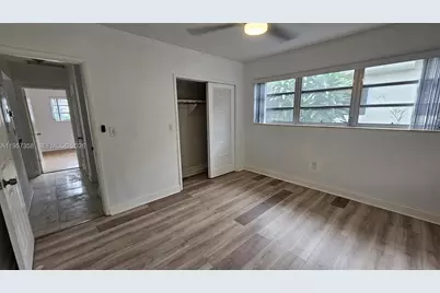 9348/9356 Byron Ave, Surfside, FL 33154 - Photo 29