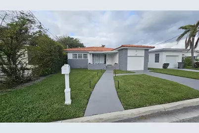 9348/9356 Byron Ave, Surfside, FL 33154 - Photo 11