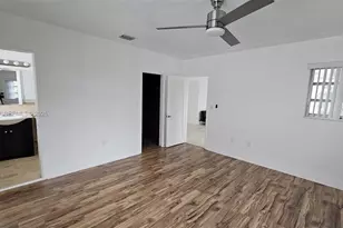 9348/9356 Byron Ave, Surfside, FL 33154 - Photo 23