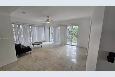 9348/9356 Byron Ave, Surfside, FL 33154 - Photo 15