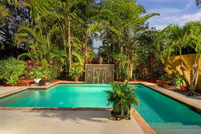 62 NE 110th St, Miami Shores, FL 33161 - Photo 67