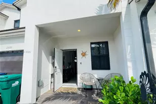 23153 SW 128th Pl, Miami, FL 33170 - Photo 3