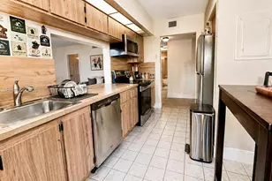 6800 Cypress Rd, Plantation, FL 33317 - Photo 3