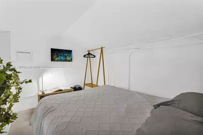 274 NW 43rd St, Miami, FL 33127 - Photo 27