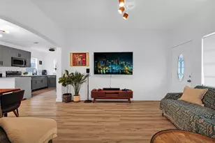 274 NW 43rd St, Miami, FL 33127 - Photo 3