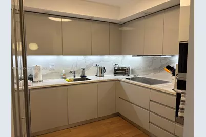 [Address not provided], Miami, FL 33131 - Photo 7