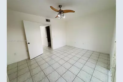 6992 NW 166th Ter #1704, Miami Lakes, FL 33014 - Photo 11