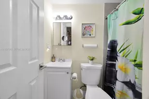 1362 SW 2nd St, Miami, FL 33135 - Photo 15