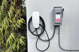 1324 NE 14th Ave, Fort Lauderdale, FL 33304 - Photo 79