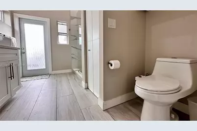 1324 NE 14th Ave, Fort Lauderdale, FL 33304 - Photo 35