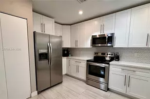 1324 NE 14th Ave, Fort Lauderdale, FL 33304 - Photo 17